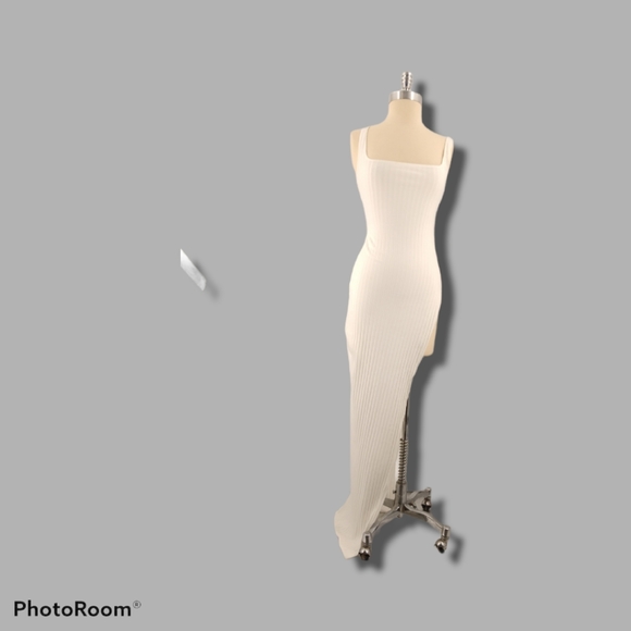 Oh Polly white Maxie Dress Sz. 2 - Picture 2 of 5